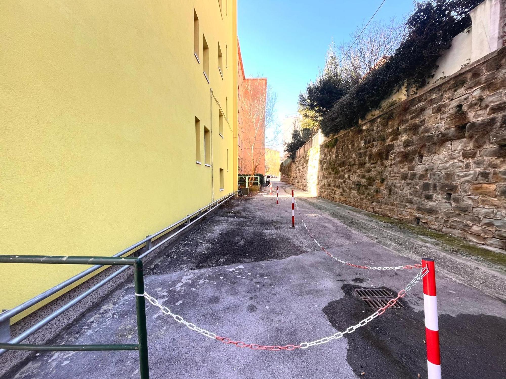 Il Dandy Appartamento Con Parcheggio Trieste Exteriör bild